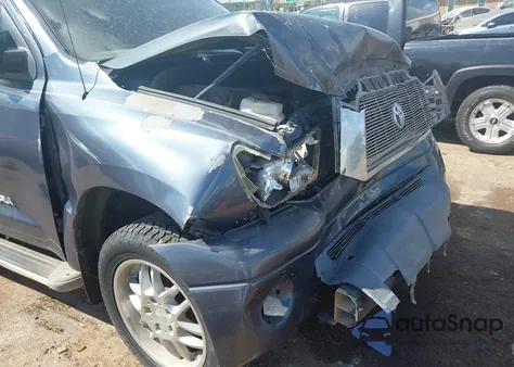 2007 Toyota Tundra Limited 5.7L V8 z USA, uszkodzony, nr VIN 5TFDV58177X027467